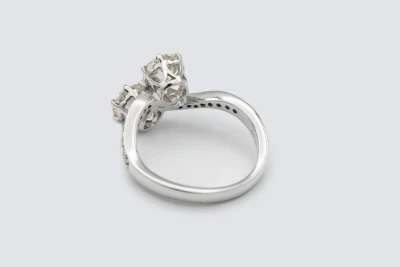 18ct White Gold 1.60ct Diamond Two Stone Twist Ring Size N
