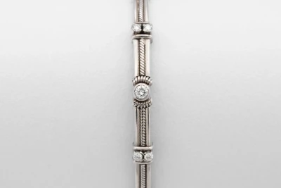 18ct White Gold 1.20ct Diamond Bangle