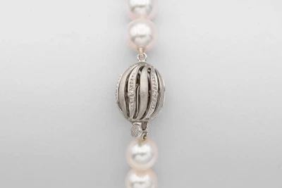 18ct White Gold Akoya Pearl and Diamond Necklace