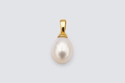 18ct Yellow Gold Freshwater Pearl Pendant