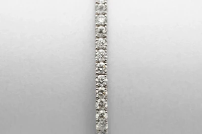 18ct White Gold 3.50ct Diamond Bangle