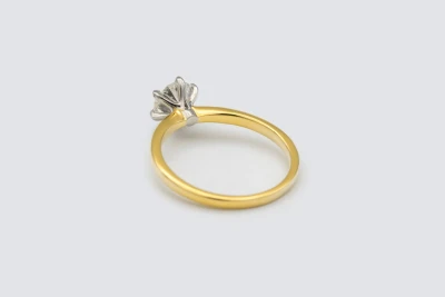 Brilliant Cut Diamond Ring in 18ct Yellow Gold 1.00ct G SI1 Size N